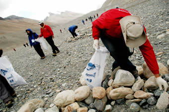 西藏：比环保更大的难题是文化