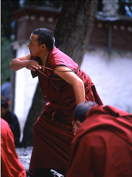 藏传佛教的辩经制度