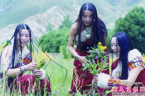 来自雪域高原的藏族“妙音天女”