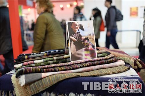 “创意西藏”亮相意大利米兰国际手工艺品展销会