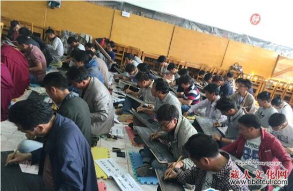 青海首届藏文书法培训在海南举行 邀书法家授课