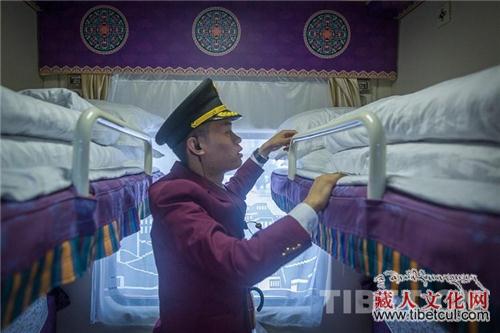 延伸的"天路" "唐竺古道"号品牌列车再添新线路