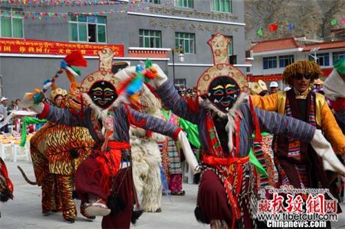 走进秘境 西藏山南洛扎县举办首届旅游文化节