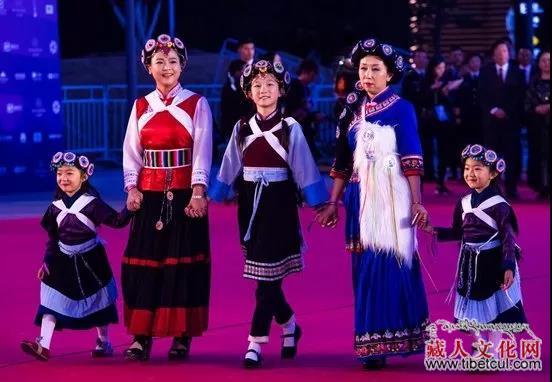 第八届北京国际电影节举办 民族电影展同期开幕