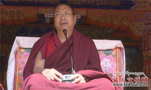 藏区著名学者东·永丹嘉措在四川松潘传递正能量