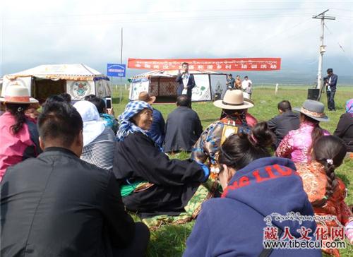 和谐并育 甘肃天祝举办“双语和谐乡村”授课活动
