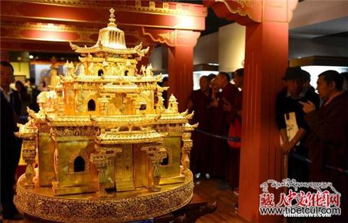 千余件艺术品亮相 造像大师次嘎作品展在拉萨开展
