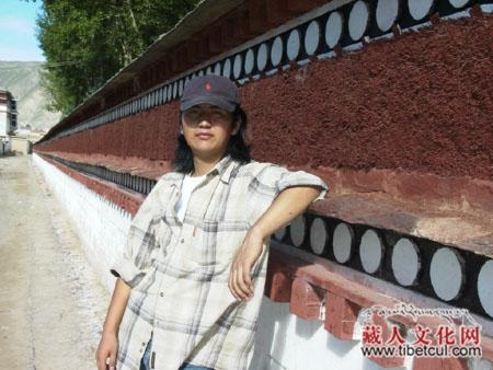 三位藏族诗人获第十九届“文化杯”全国鲁藜诗歌奖