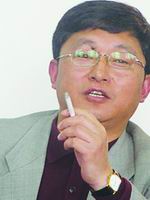 藏族作家阿来荣获“文学大奖”