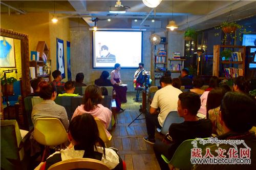 歌手白玛旺久专辑发布及公益演唱会在成都举办