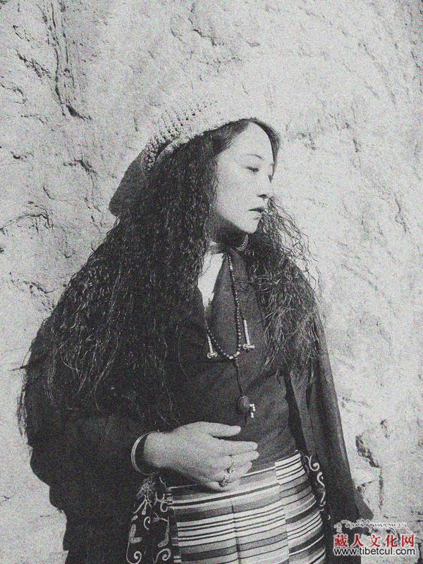 【独家连载】白玛娜珍散文集《西藏的月光》之《浸润在甘露中的爱》